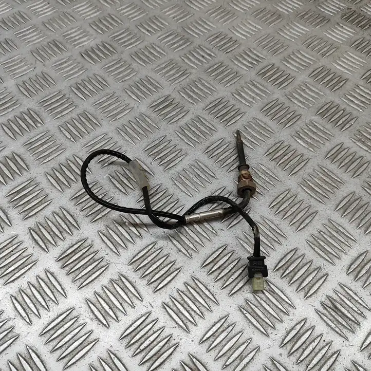 Mercedes-Benz GLC X253/C253 (2015 - )  A0009050713 Измеритель температуры масла