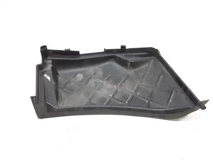 Seat Exeo (3R) (2008 - 2013) 8E2819979A Прочие детали моторного отсека — фото 1