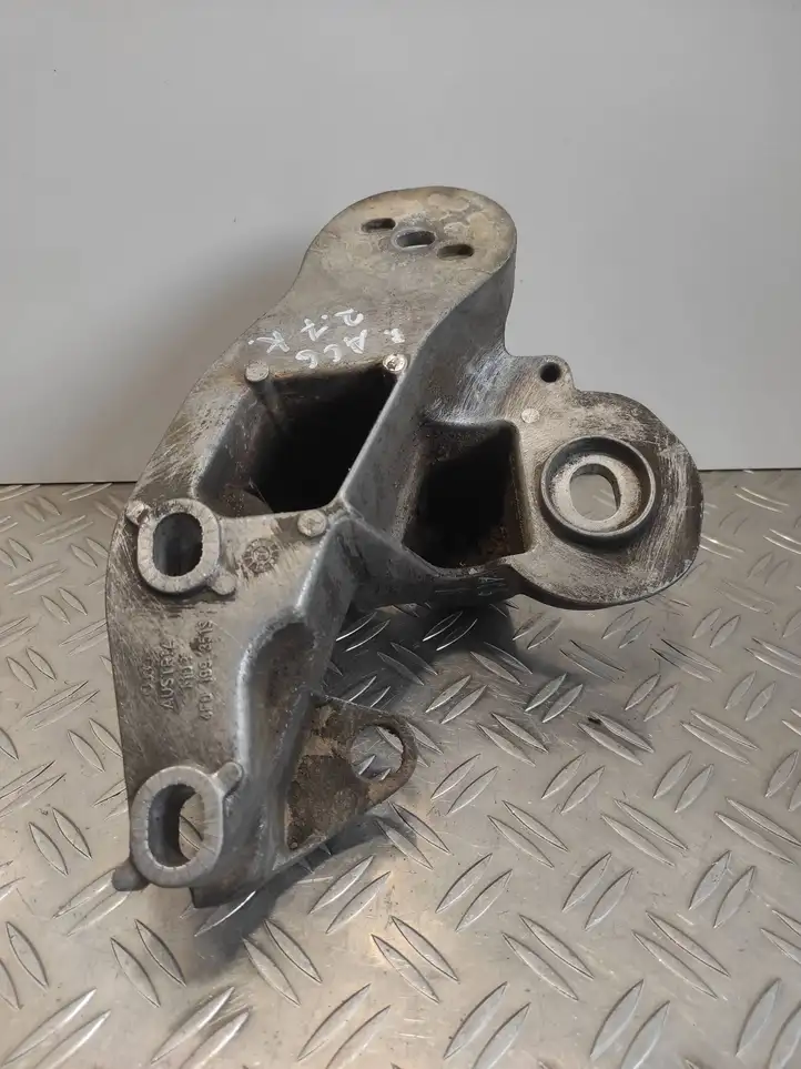 Audi A6 S6 C6 4F (2004 - 2008) 4F0199351S Кронштейн двигателя — фото 1