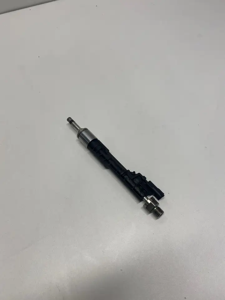 BMW M4 F82 F83 (2014 - 2020)  0261500186 Жиклер (жиклеры) (форсунка (форсунки)