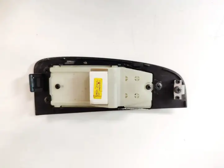 Toyota Avensis T250 (2006 - 2009) 8480205190B0 Блок кнопок стеклоподъемников — фото 3
