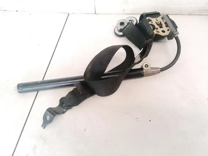 Toyota Yaris (1999 - 2003) 33027849 Передний ремень безопасности — фото 1