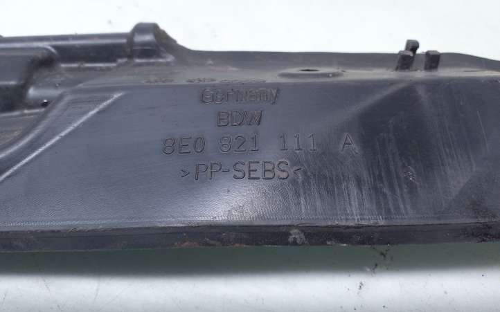 Audi A4 (2000 - 2006)  8E0821111A Накладка на крыло