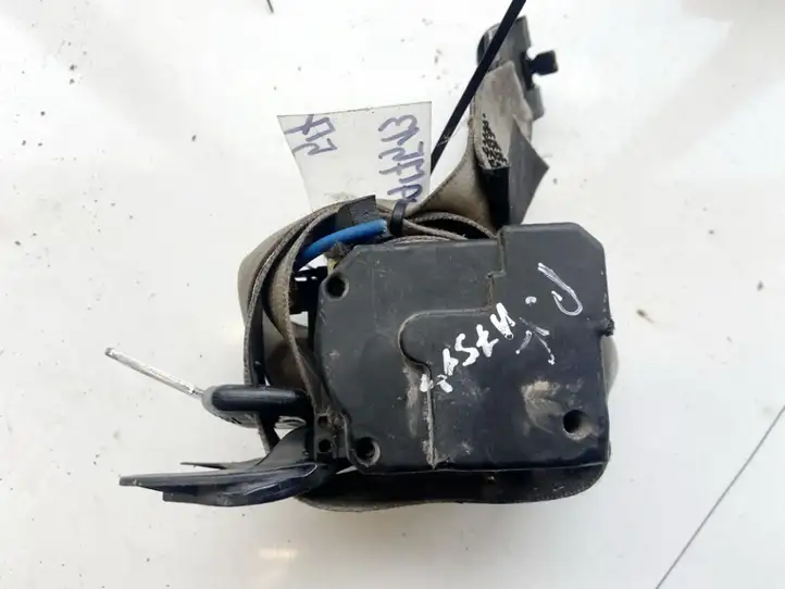 Seat Toledo II (1M) (1998 - 2006) Передний ремень безопасности — фото 3