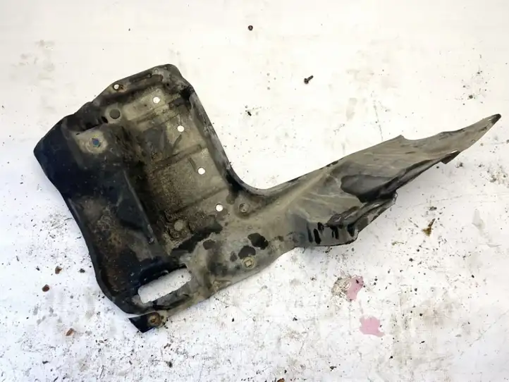 Toyota Avensis Verso (2004 - 2009) 5144244040 Защита двигателя — фото 1