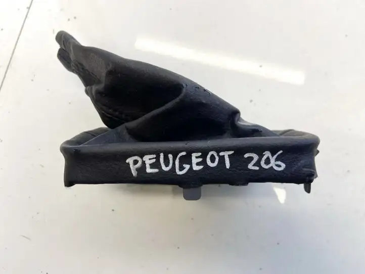 Peugeot 206 (1998 - 2012) Прочие детали салона — фото 2