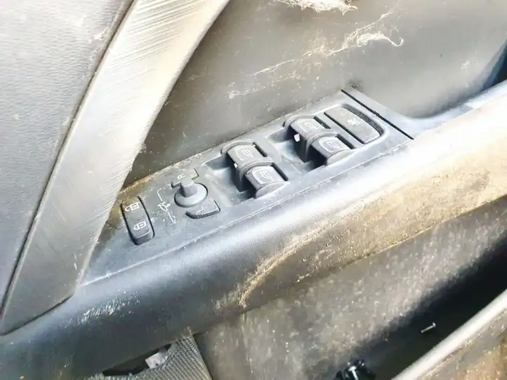 Volvo V70 (2007 - 2013) Блок кнопок стеклоподъемников — фото 1