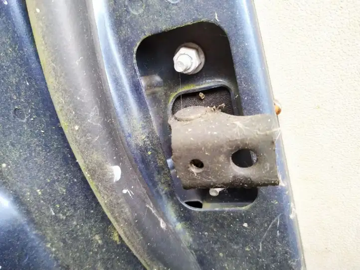 Ford Focus (2005 - 2008) Ограничитель задней двери — фото 2