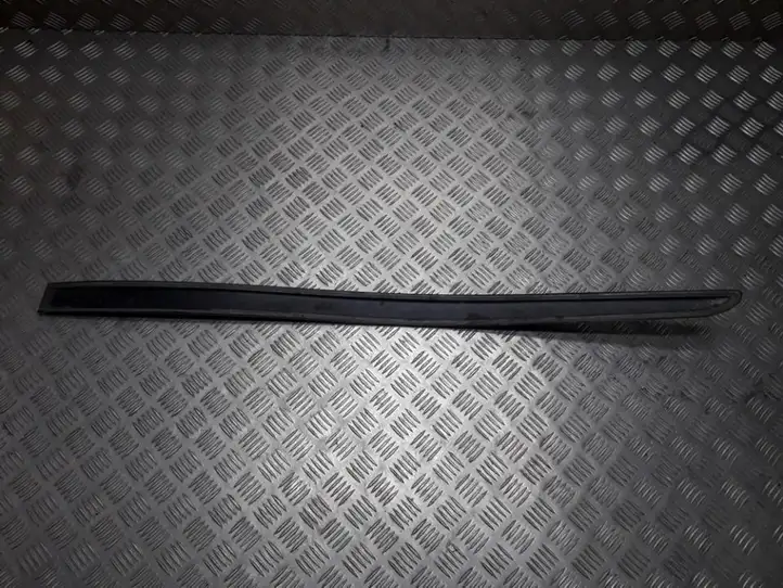 Toyota Yaris Verso (1999 - 2005) pz415d352102 Молдинг передней двери — фото 2