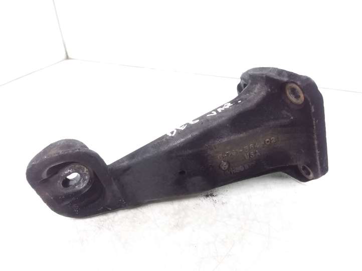 BMW X5 E53 (1999 - 2006)  6761564 Кронштейн крепления двигателя