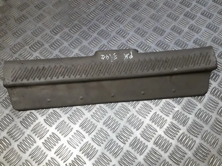 Hyundai Santa Fe (2000 - 2005) 8587126000 Внутренняя отделка переднего порога — фото 1