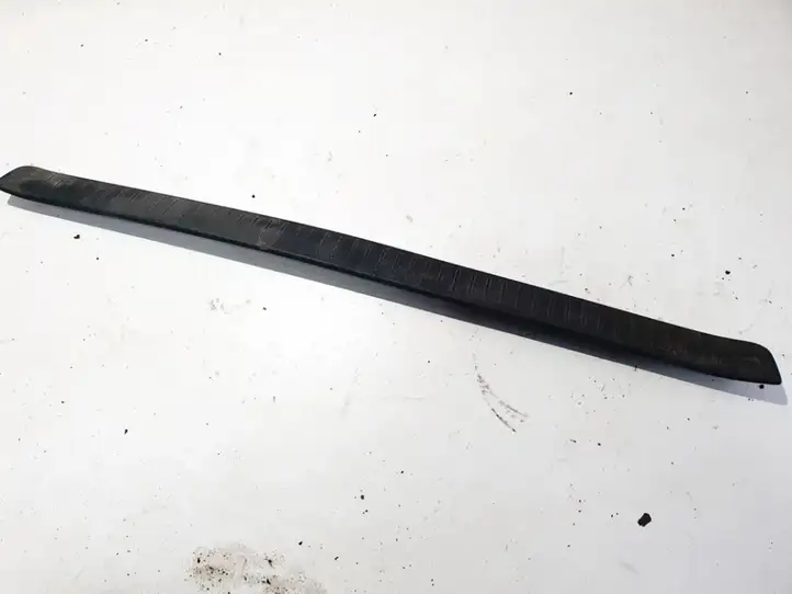 Toyota Avensis Verso (2004 - 2009) 6791544040 Внутренняя отделка заднего порога — фото 1