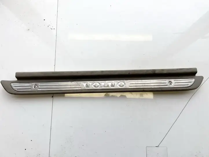 Volvo S40, V40 (2000 - 2004) c130818421 Внутренняя отделка переднего порога — фото 1
