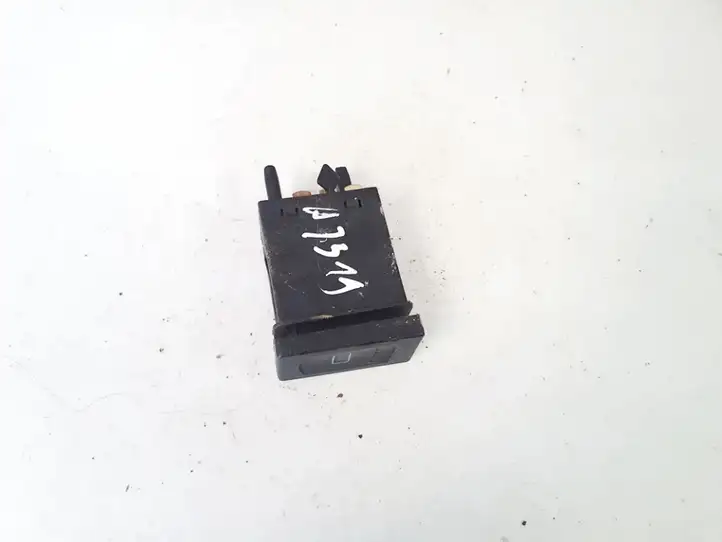 Volkswagen PASSAT B5.5 (2001 - 2005) 3b0959621c Кнопка обогрева стекла — фото 2