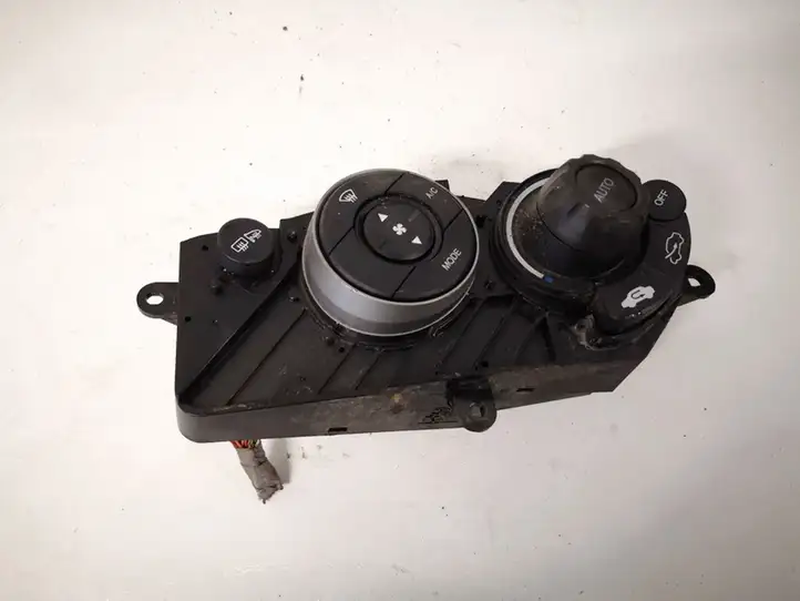 Honda Civic (2006 - 2011) sanwa2080 Блок управления климат-контролем — фото 1