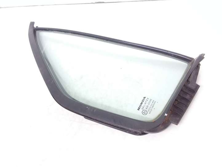 Honda CR-V (2001 - 2004)  73441SCA Маленькое стекло 