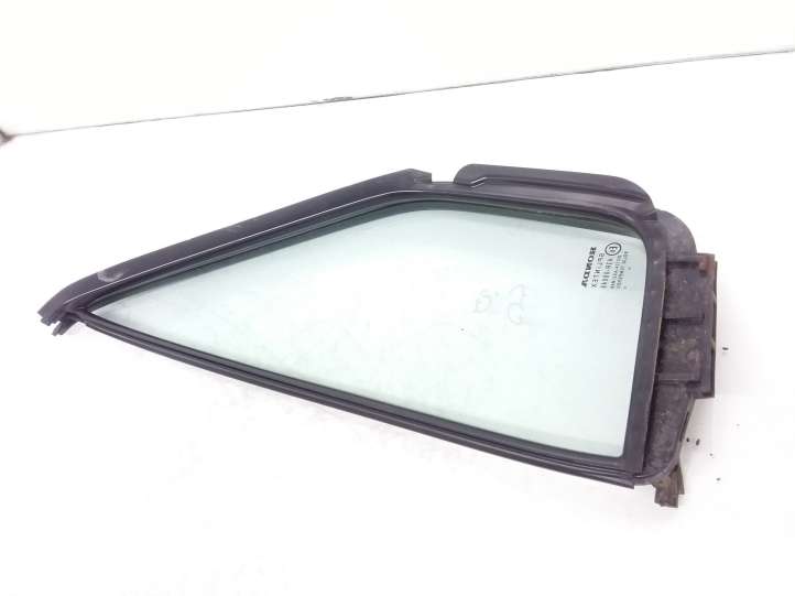Honda CR-V (2001 - 2004)  73441SCA Маленькое стекло 