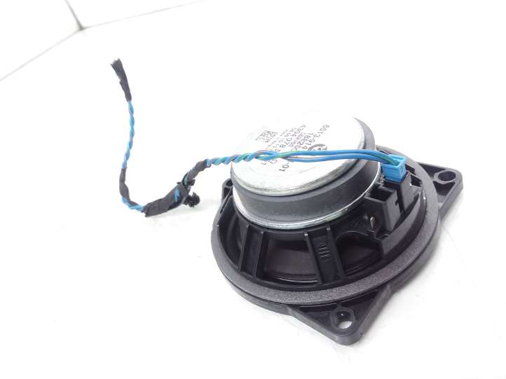 BMW 1 E81 E87 (2004 - 2011)  9141494 Громкоговоритель (громкоговорители) в заднем подоконнике