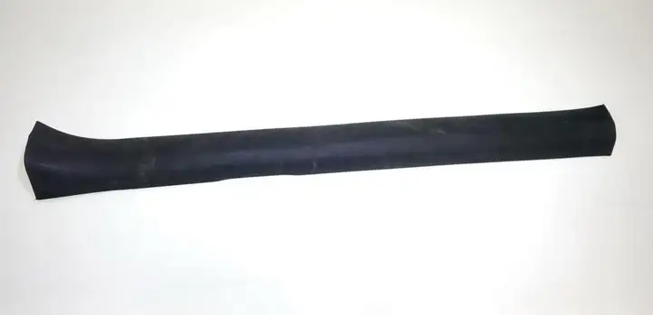 Toyota Corolla E120 E130 (2004 - 2007) 6791402080 Внутренняя отделка переднего порога — фото 1