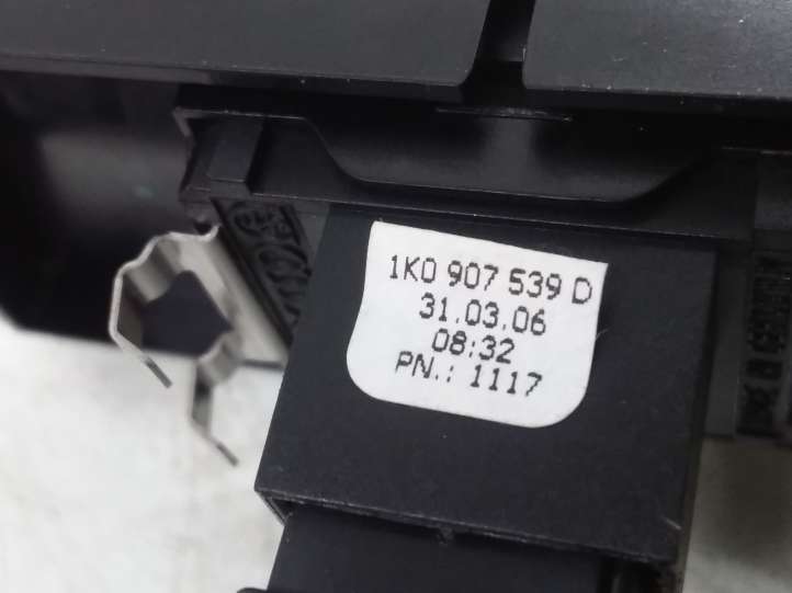 Volkswagen Golf V (2003 - 2009)  1K0907539D Световой датчик