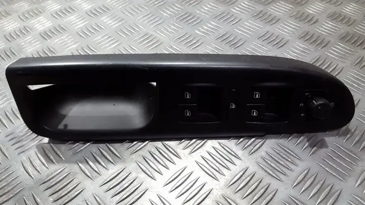 Volkswagen Jetta V (2005 - 2010) 1k4959857a Блок кнопок стеклоподъемников — фото 1