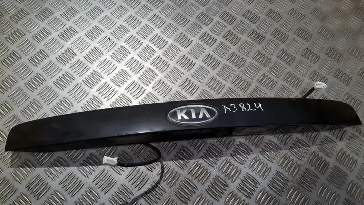 Kia Cerato (2003 - 2007) Подсветка номера — фото 1