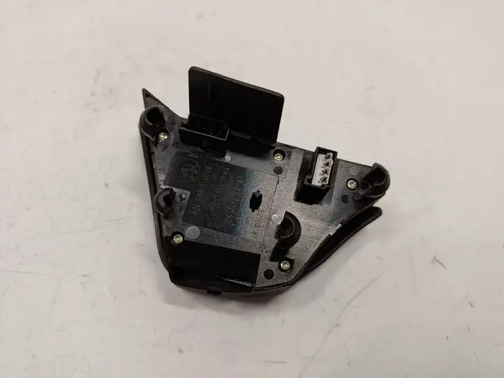 BMW 5 E39 (1996 - 2003) 61312695128 Кнопки на рулевом колесе — фото 2