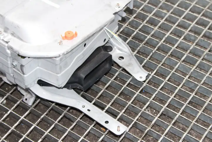 Toyota Yaris (2014 - 2019) G928052031 Аккумулятор гибридного / электрического автомобиля — фото 2