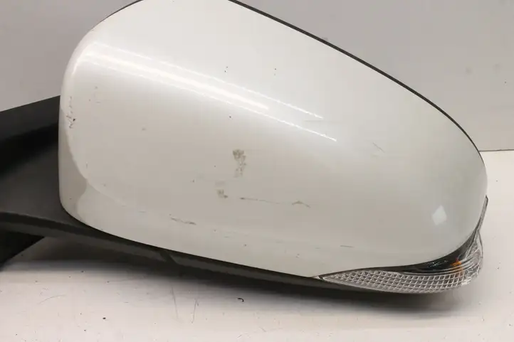 Toyota Yaris (2014 - 2019) 7PIN Боковое зеркало с электроприводом — фото 1