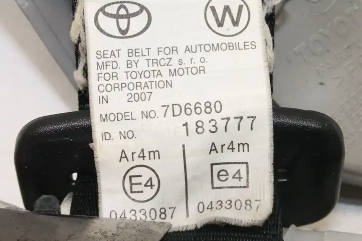 Toyota Corolla Verso E121 (2004 - 2007) 7D6680 Центральный ремень безопасности — фото 5
