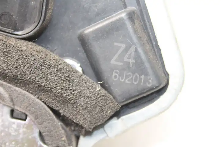 Toyota Corolla Verso E121 (2004 - 2007) Замок задней двери — фото 5