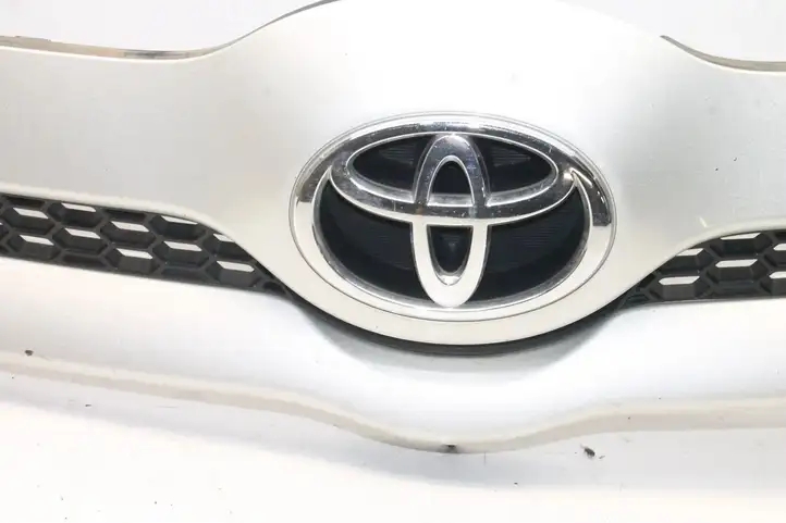 Toyota Corolla Verso E121 (2004 - 2007) 531170F010 Вентиляционная решетка кузова — фото 3