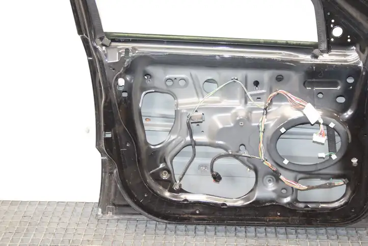 Jeep Grand Cherokee (WK) (2004 - 2010) Дверь — фото 9