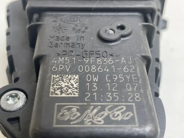 Ford Focus (2005 - 2008) 4M519F836AJ Педаль акселератора — фото 4