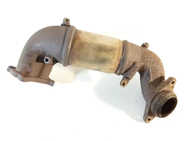 Toyota Corolla E120 E130 (2000 - 2004) 2705 Катализатор / DPF / FAP — фото 1