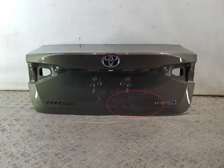 Toyota Corolla E210 E21 (2018 - ) 6440102F30 Крышка багажника — фото 10