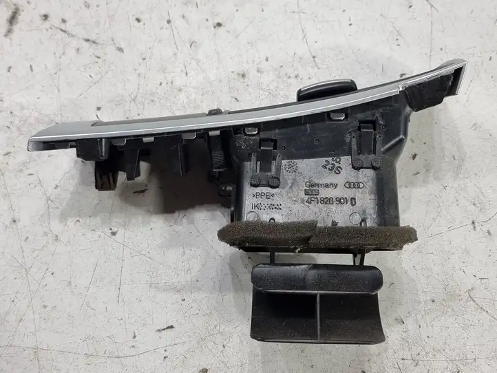 Audi A6 S6 C6 4F (2004 - 2008) 4F1820901 Боковой воздушный дефлектор — фото 4