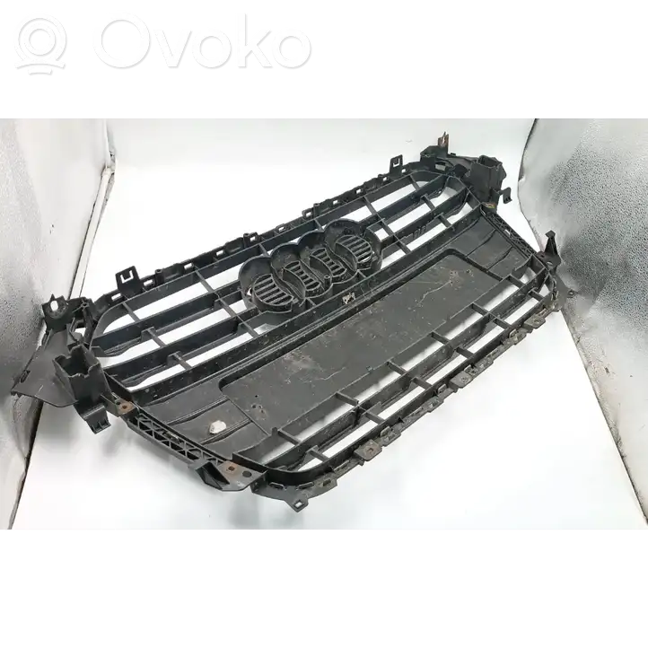 Audi A4 S4 B8 8K (2007 - 2011) 8K0853651 Верхняя решетка радиатора — фото 2