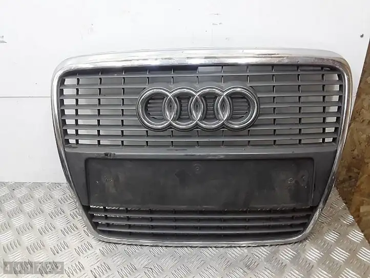 Audi A6 S6 C6 4F (2008 - 2011) 4F0853651S Верхняя решетка радиатора — фото 1