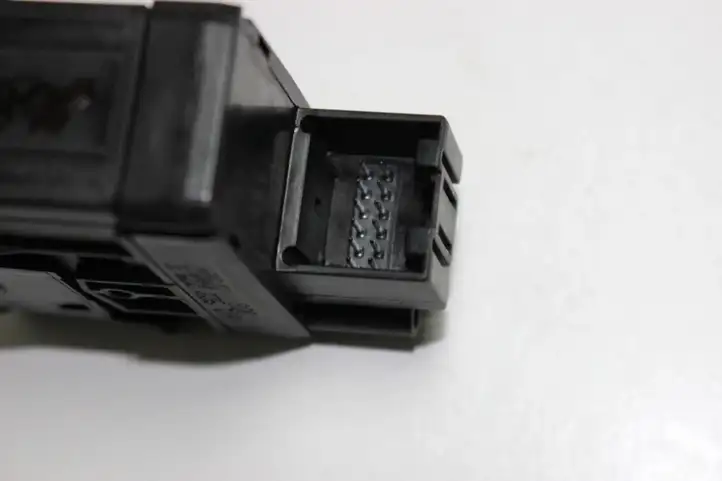Audi A4 S4 B8 8K (2011 - 2015) 8K1927225E Кнопка ручного тормоза — фото 3