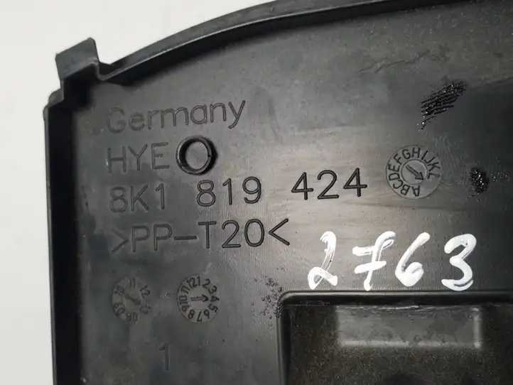 Audi A4 S4 B8 8K (2011 - 2015) 8K1819424 Жабо стеклоочистителей — фото 2