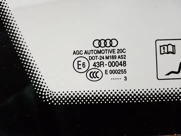 Audi A4 S4 B8 8K (2011 - 2015) Заднее боковое стекло — фото 2