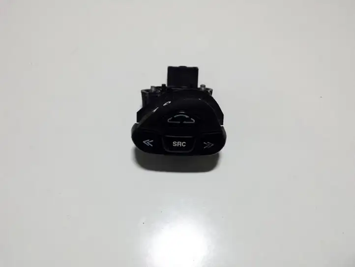 Nissan Almera N16 (2000 - 2010) 180801 Кнопки на рулевом колесе — фото 1