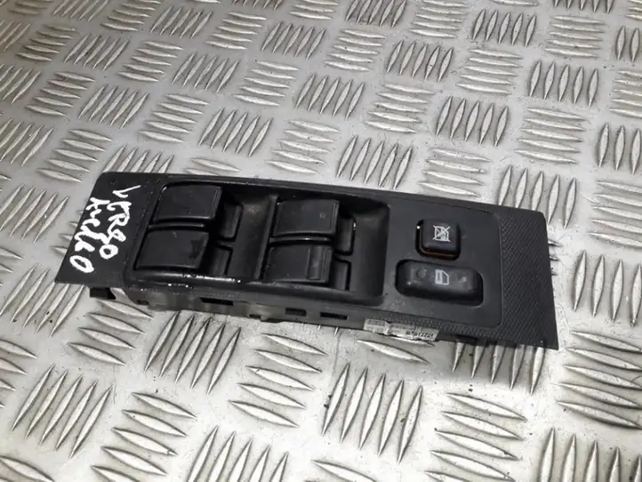Toyota Corolla Verso AR10 (2004 - 2009) 54355668d Кнопка стеклоподъемников — фото 1