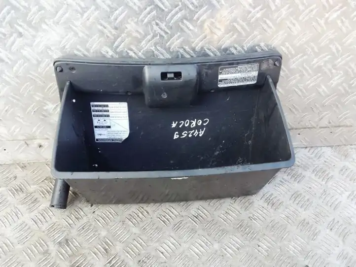 Toyota Corolla E120 E130 (2004 - 2007) 5555102060 Вещевой ящик — фото 2