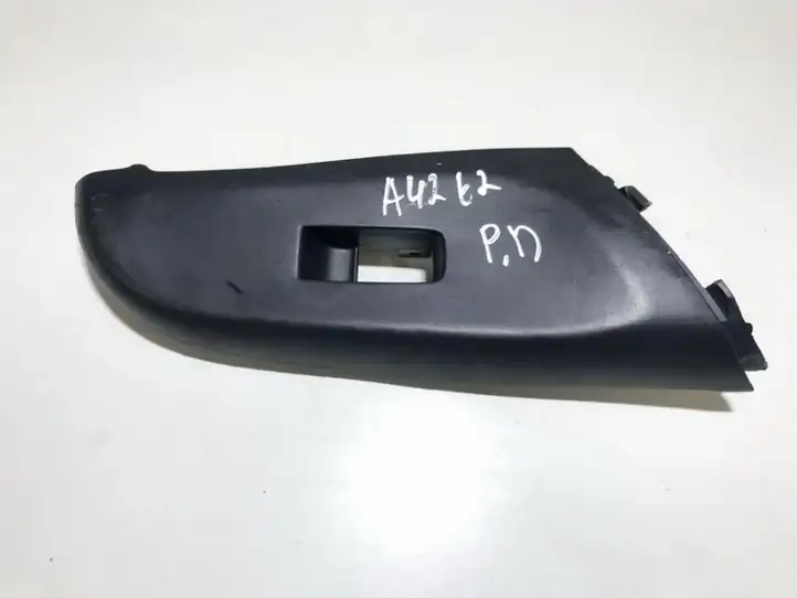 Nissan Almera N16 (2000 - 2010) 80960bm520 Накладка кнопки стеклоподъемника — фото 1