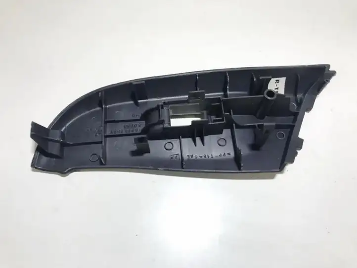 Nissan Almera N16 (2000 - 2010) 80960bm520 Накладка кнопки стеклоподъемника — фото 2
