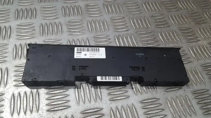 BMW X5 E53 (1999 - 2006) 61318373740 Другие включатели / ручки/ переключатели — фото 2