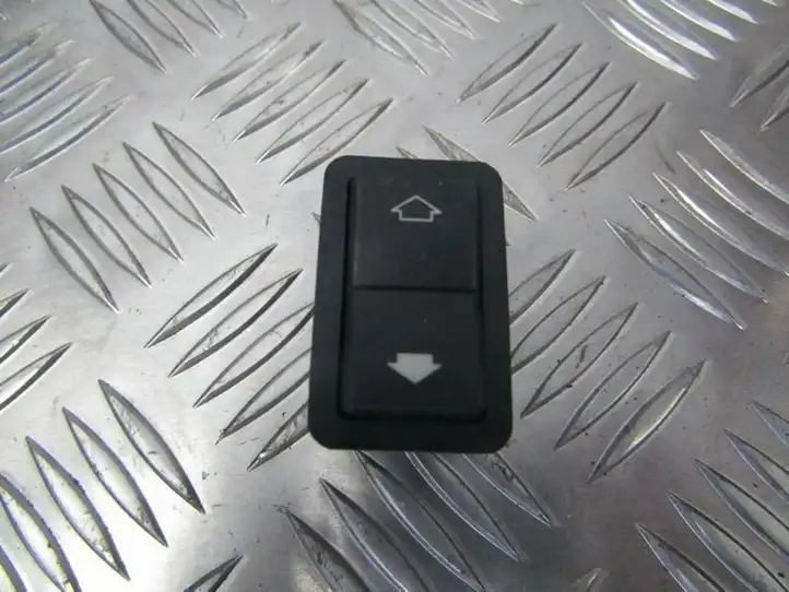 BMW 5 E39 (1996 - 2003) 8368932 Кнопка стеклоподъемников — фото 1