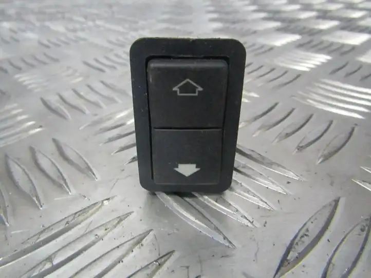 BMW 5 E39 (1996 - 2003) 8368974 Блок кнопок стеклоподъемников — фото 1